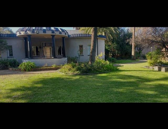 FARM FOR SALE IN WALKERVILLE CENTRAL